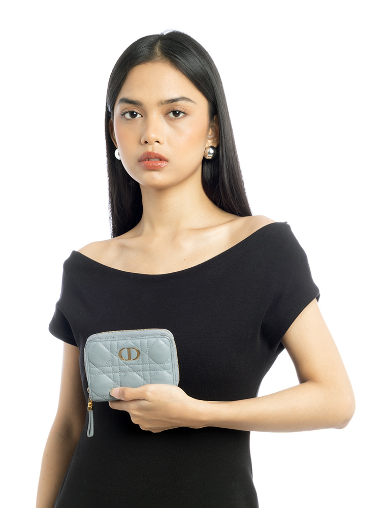 Calfskin Cannage Caro Scarlet Small Zip Wallet Cloud Blue