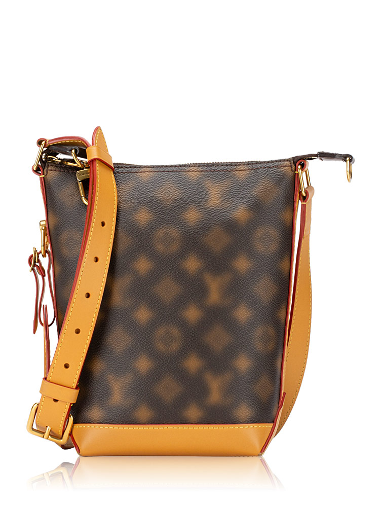 Monogram Blurry Cruiser Hobo PM