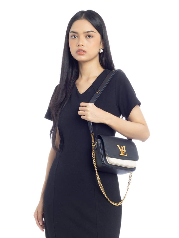 Grained Calfskin Lockme Tender Noir