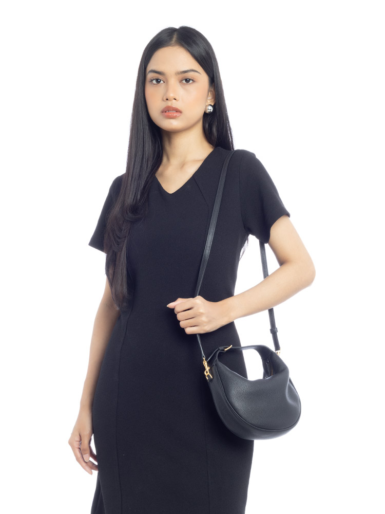 Supple Grained Calfskin Lulu Teen Shoulder Bag Black