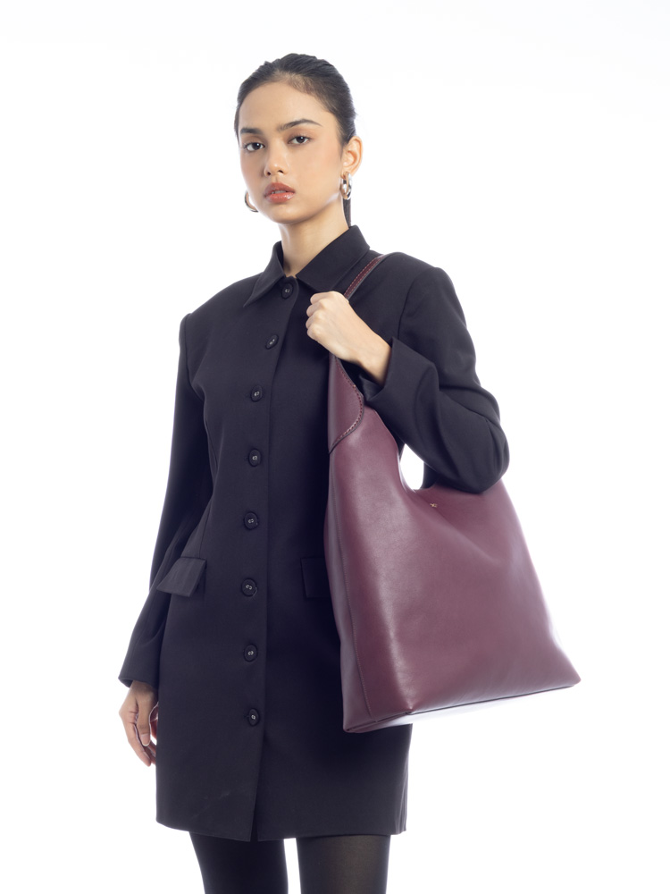 CU044 Brooklyn 39 Shoulder Bag Merlot