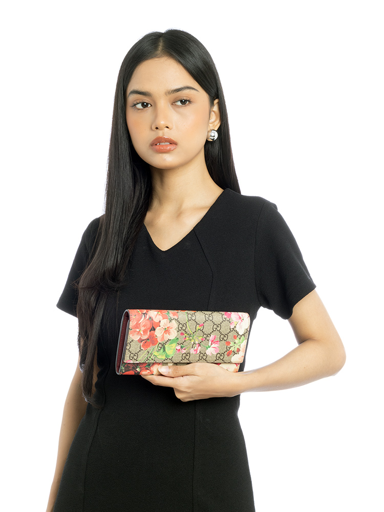 GG Supreme Blooms Continental Wallet Beige Multicolor Dry Rose