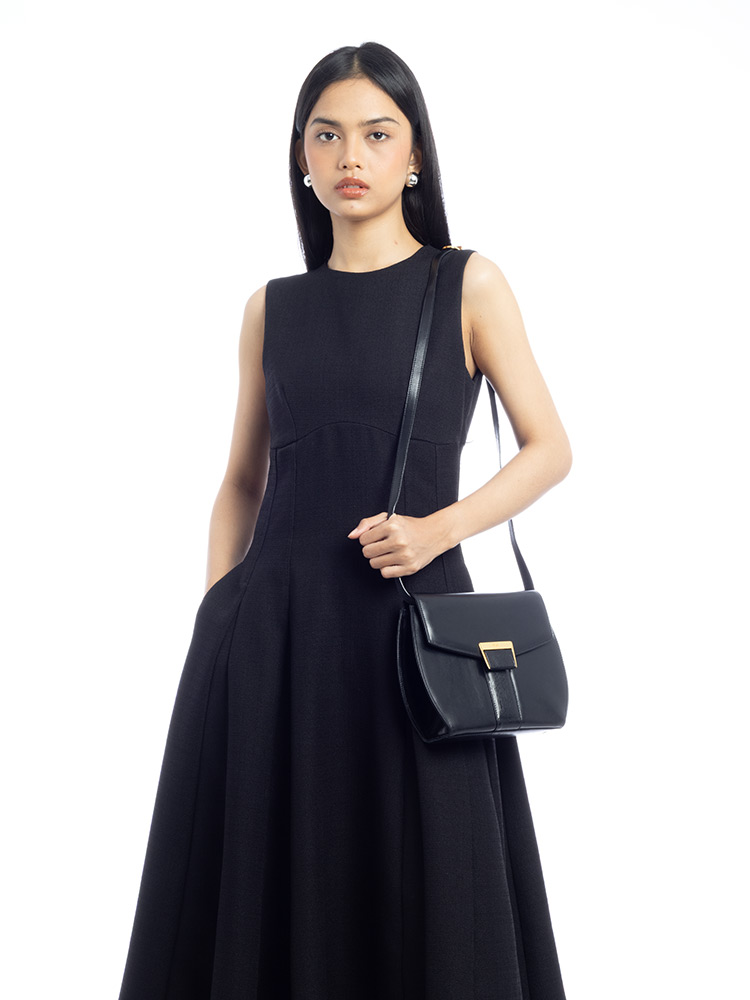 Vintage Calfskin Shoulder Bag Black