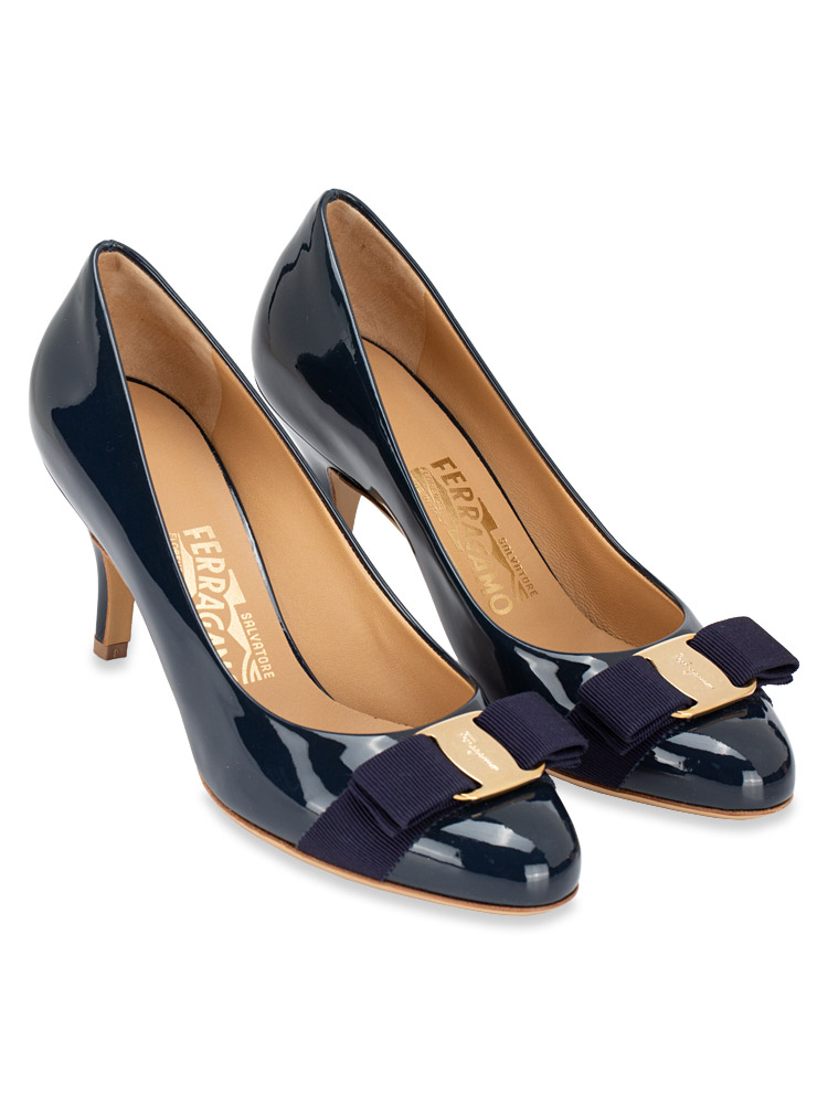 Patent Calfskin Bow Carla 70 Pumps Oxford Blue Sz 5 D