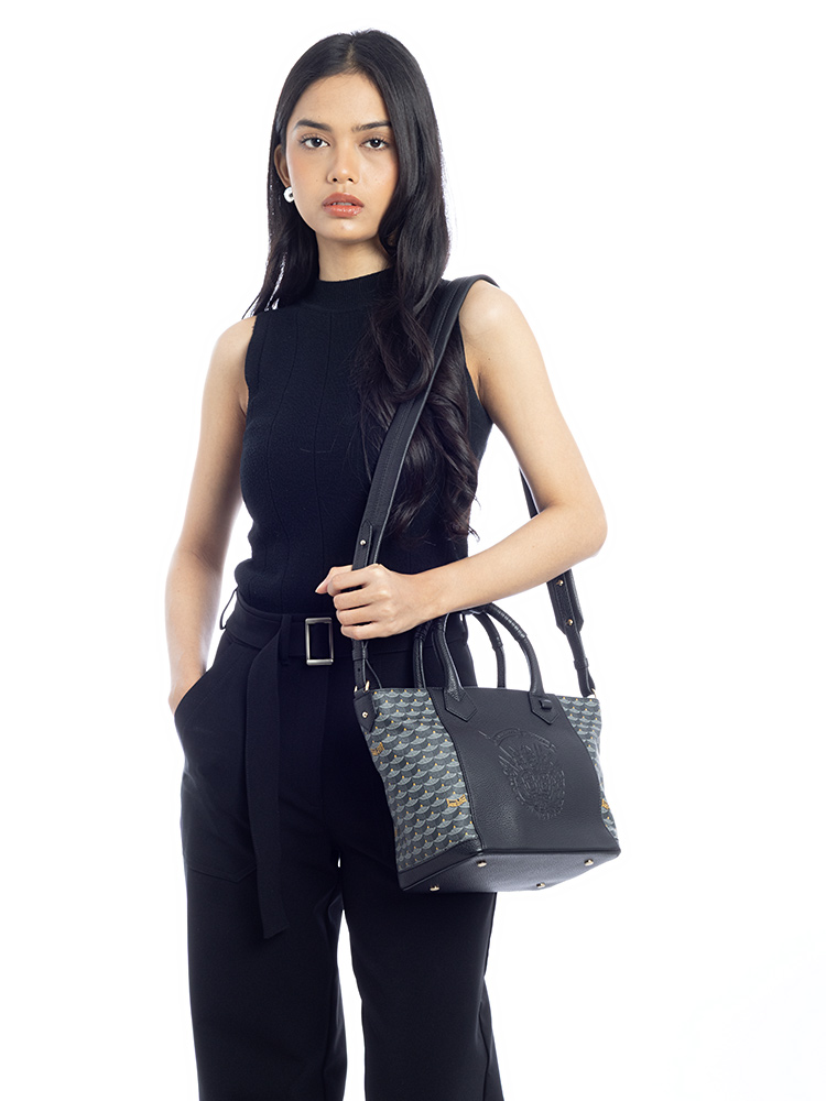 Carry On 20 Tote Black
