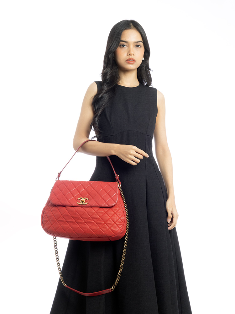 Caviar Country Chic Flap Shoulder Bag Red