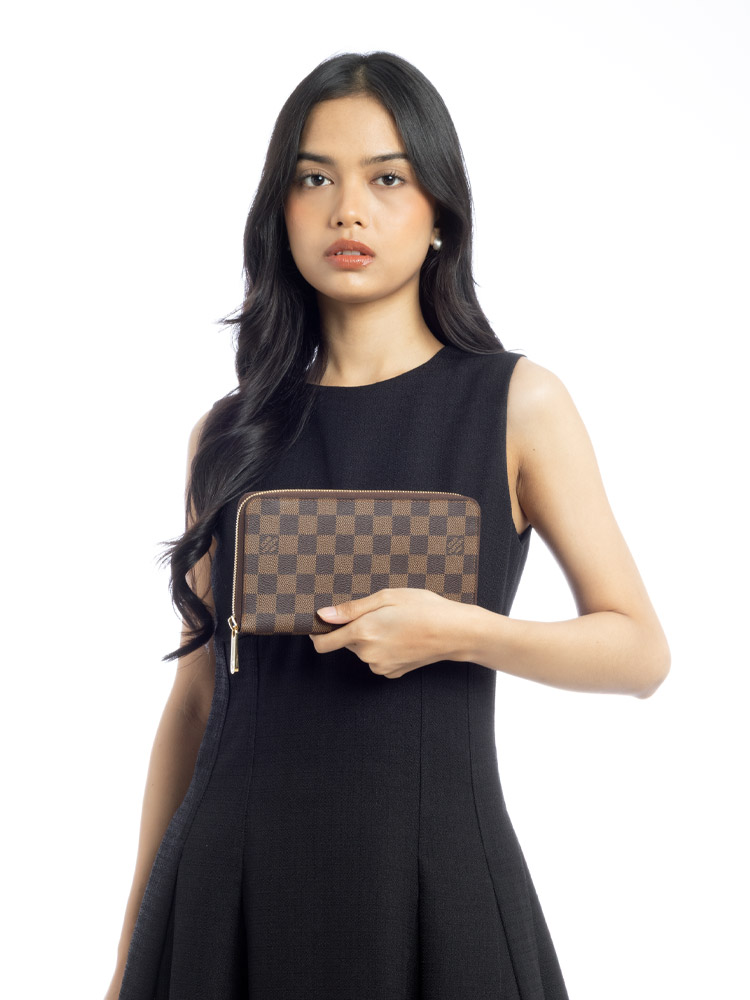 Damier Ebene Zippy Organizer