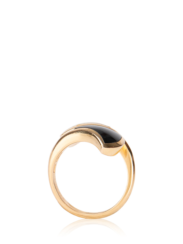 18K Gold Onyx Mother of Pearl Divas' Dream Ring 51