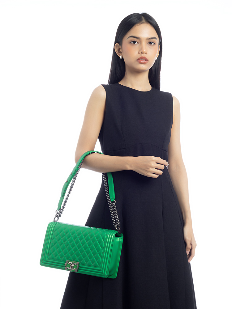 Metallic Calfskin New Medium Boy Flap Bag Green