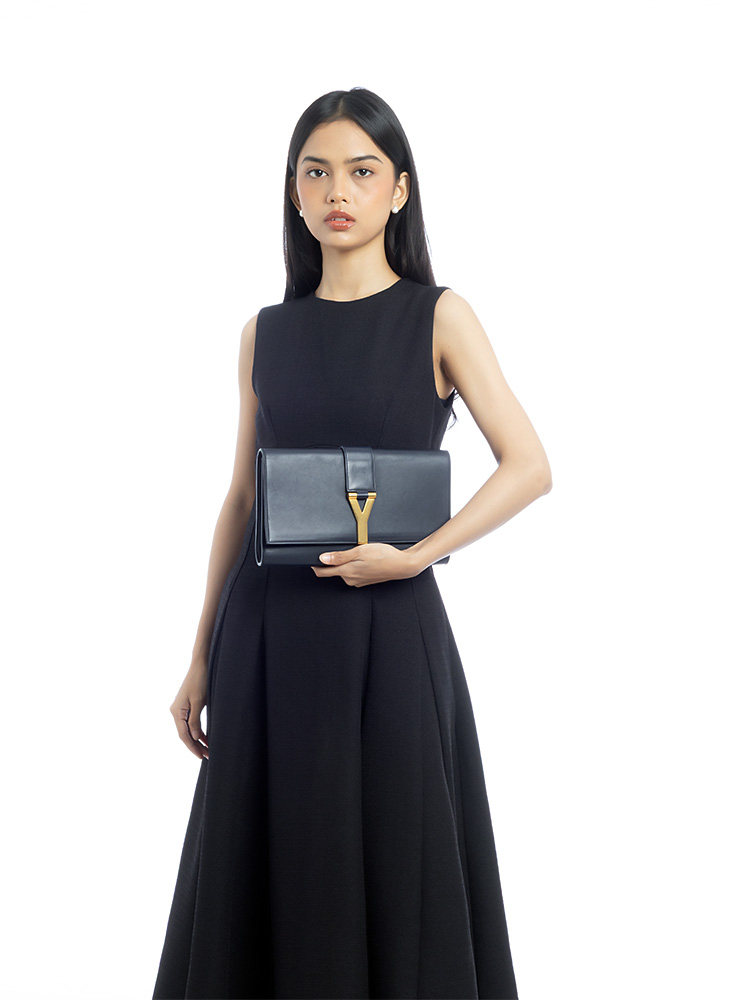 Calfskin Classic Y Ligne Clutch Navy