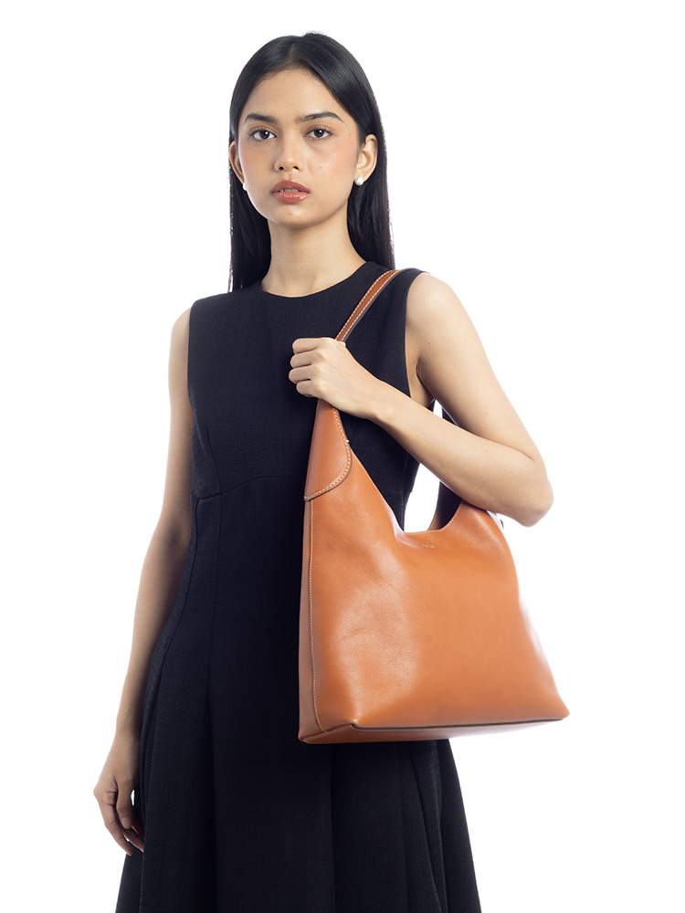 CCU00 Brooklyn Shoulder Bag 34 Toffee