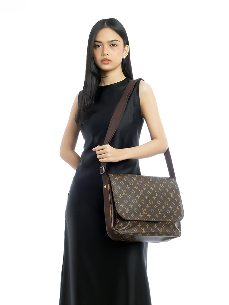 Monogram Beaubourg MM