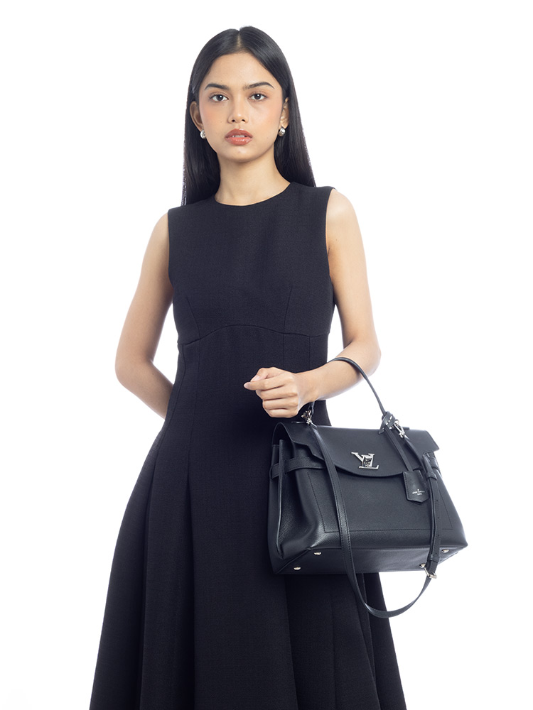 Soft Calfskin Lockme Ever MM Noir