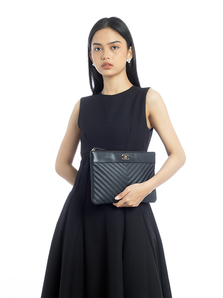 Caviar Mademoiselle CC Medium O Case Black