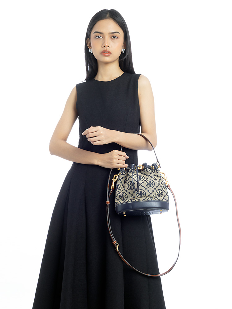 T Monogram Jacquard Bucket Bag Tory Navy