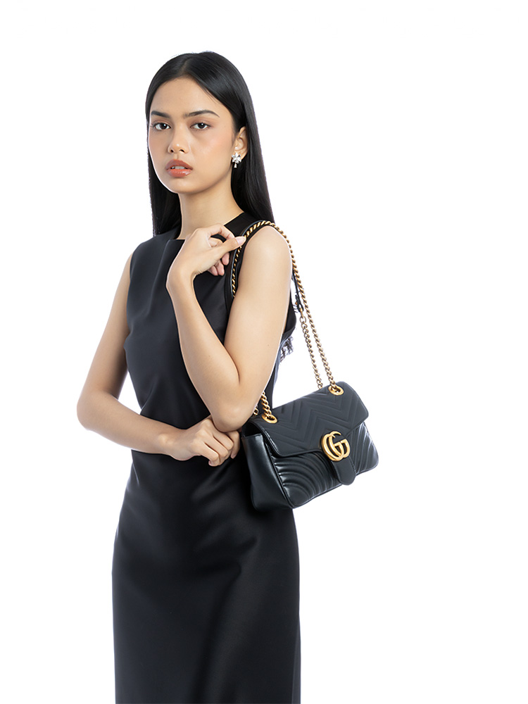 Calfskin GG Marmont Matelasse Small Shoulder Bag Black