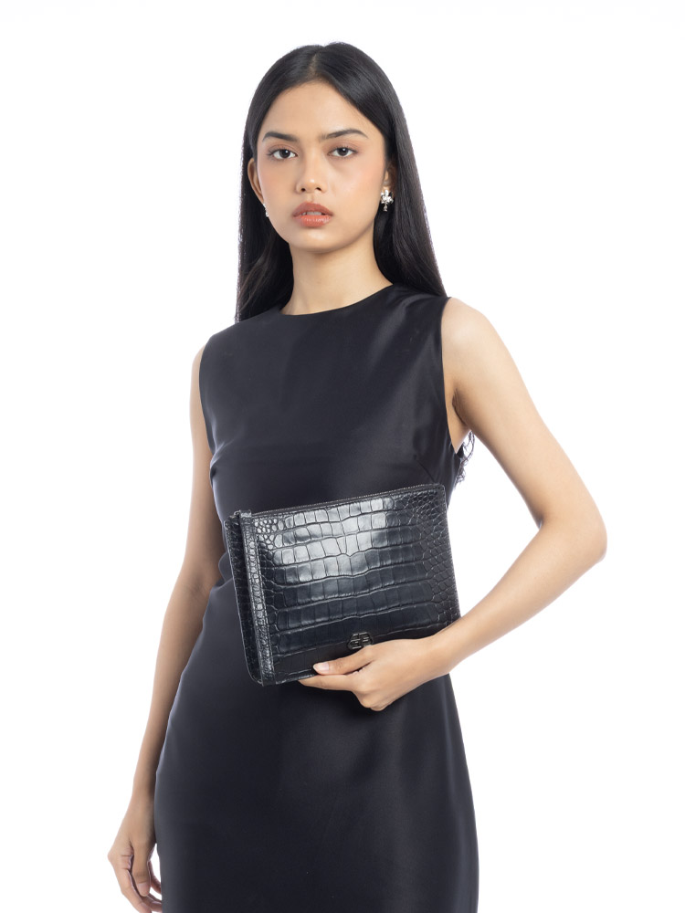 Shiny Croc Embossed BB Wrist Pouch Black