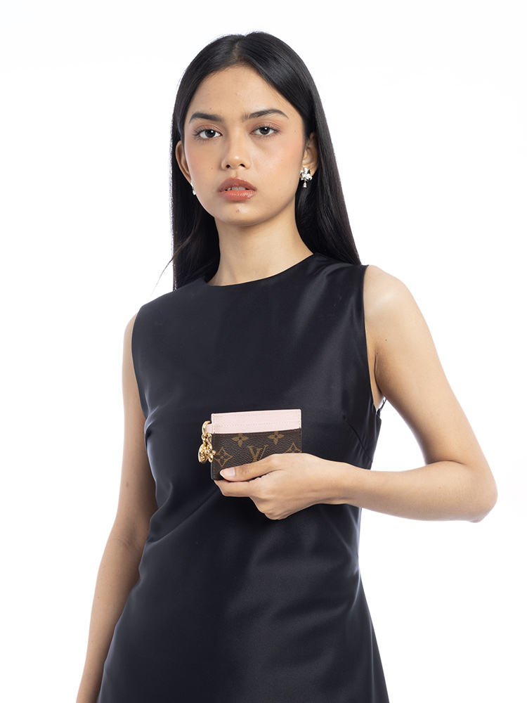 Monogram LV Charms Card Holder Rose Ballerine