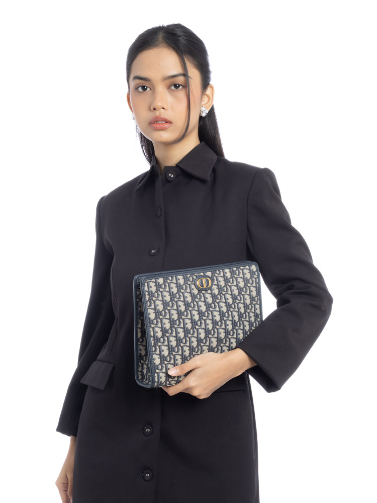 Oblique 30 Montaigne Pochette Blue