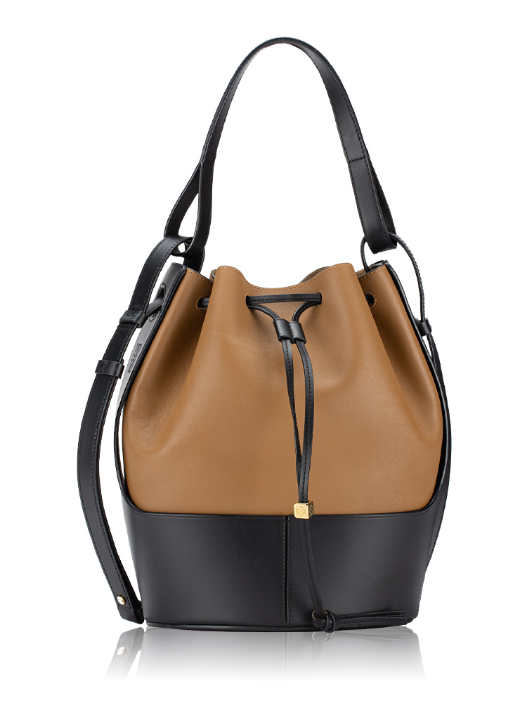 Calfskin Balloon Medium Shoulder Bag Black Oak