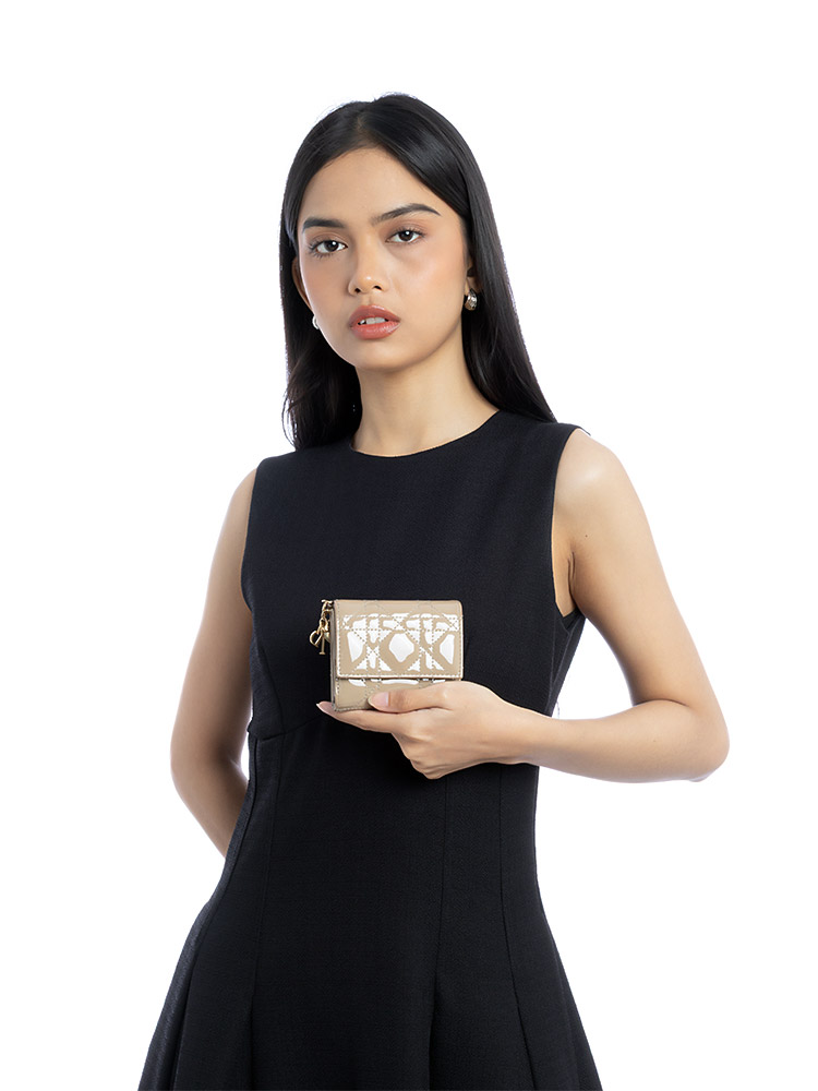 Patent Cannage Lady Dior Lotus Wallet Warm Taupe