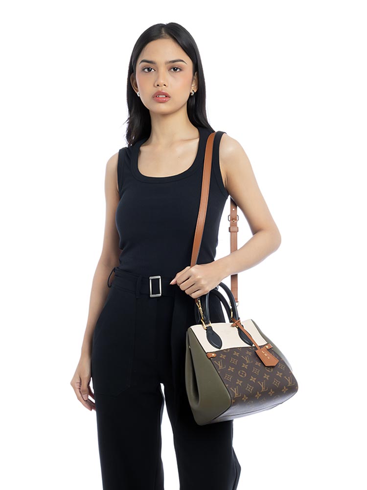 Calfskin Monogram Fold PM Cream Khaki Black