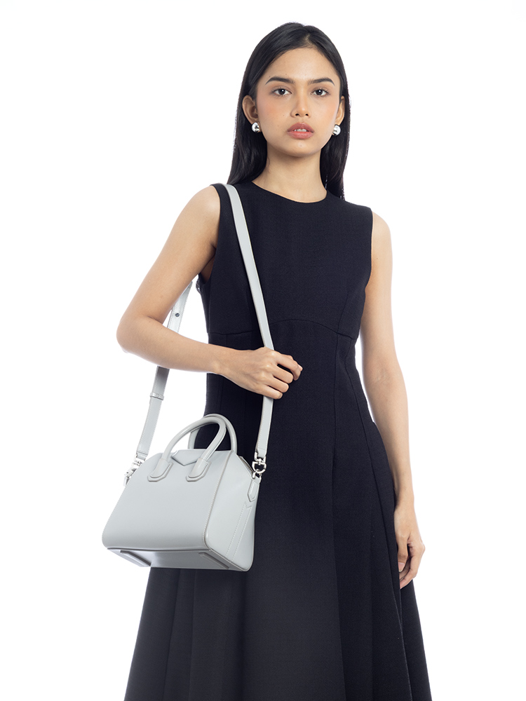 Shiny Lord Mini Antigona Light Grey