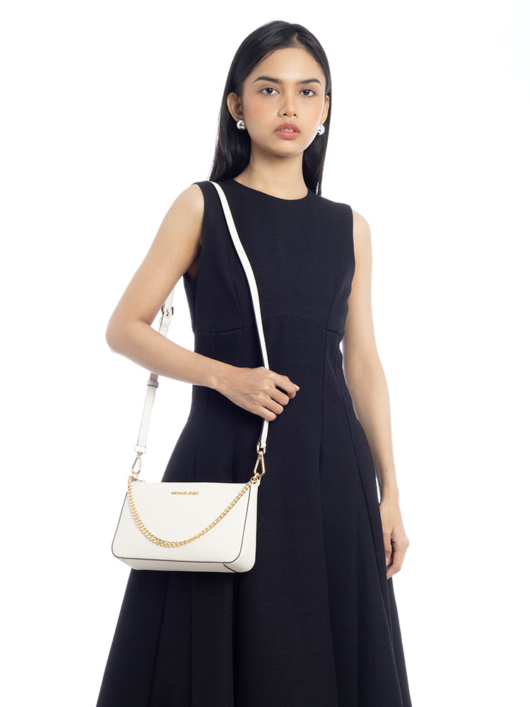 Jet Set Travel Medium Zip Pouchette Light Cream