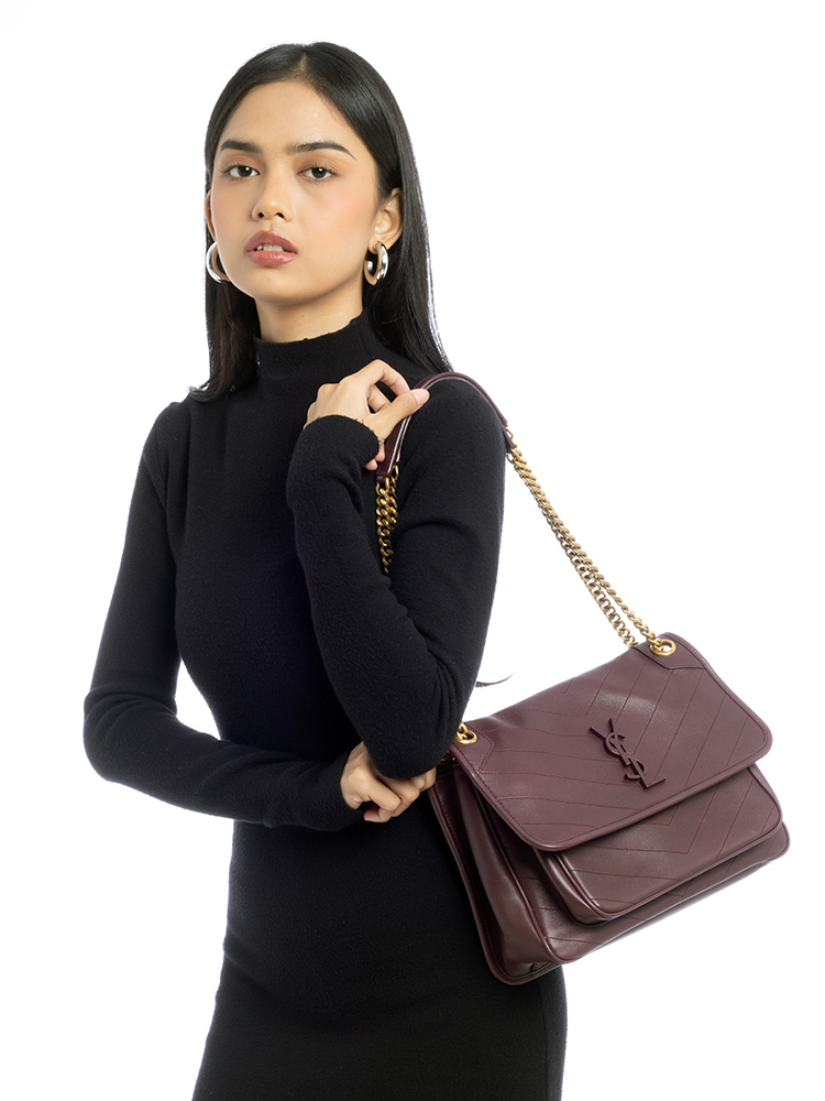 Matelasse Monogram Niki Medium Shoulder Bag Rouge Legion