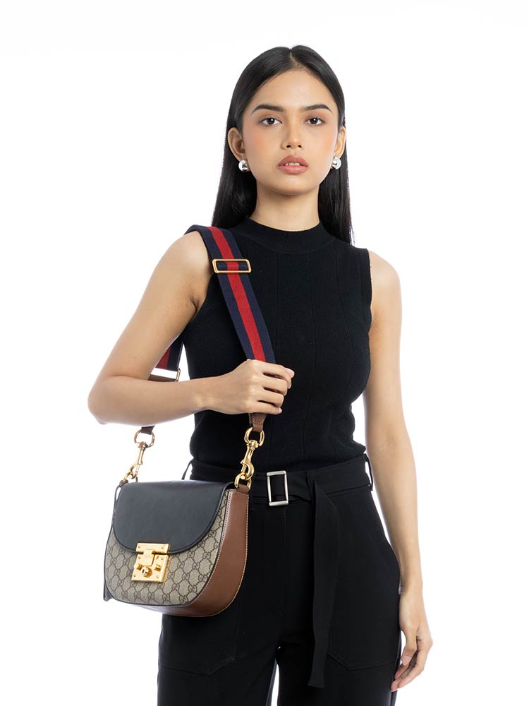 GG Supreme Web Padlock Medium Messenger Black