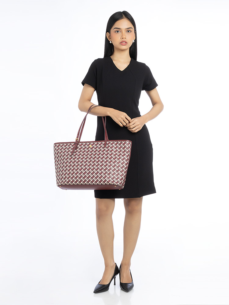 Geo Logo Allover Zip Tote Crimson Red 