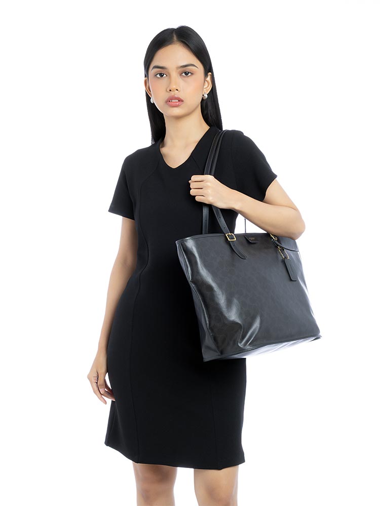 CCC40 Signature Taxi Tote Black