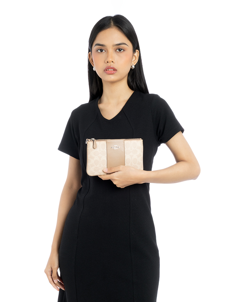 32445 Signature Small Wristlet Sand Taupe