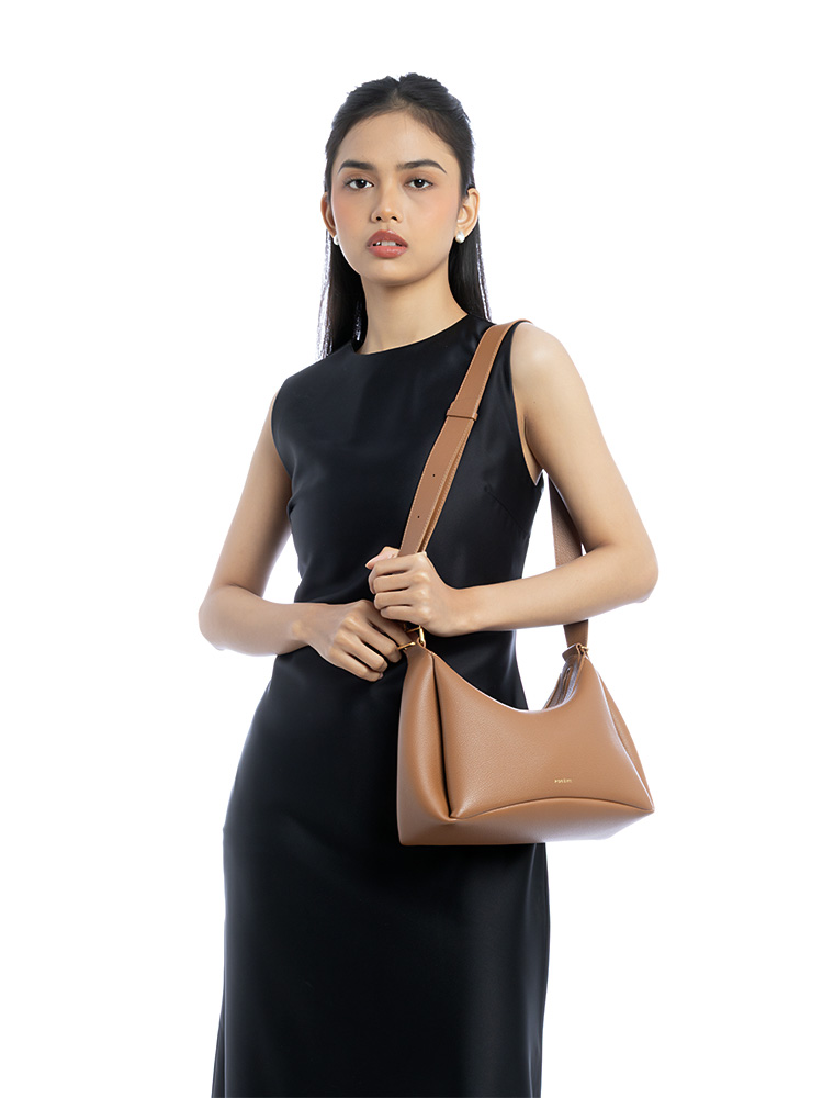 Textured Calfskin Umi Crossbody Camel