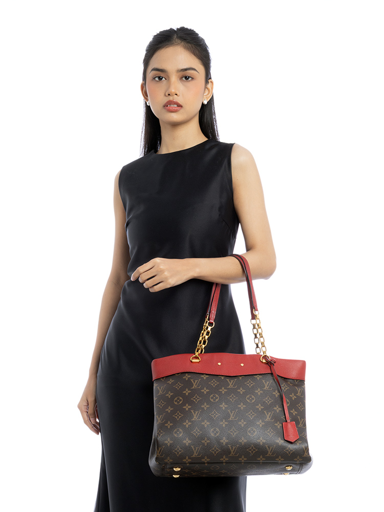 Monogram Pallas Shopper Cerise