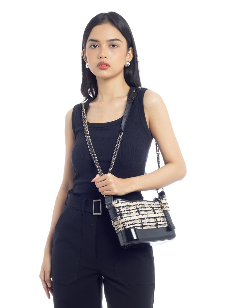 Tweed Calfskin Small Gabrielle Hobo Beige Black