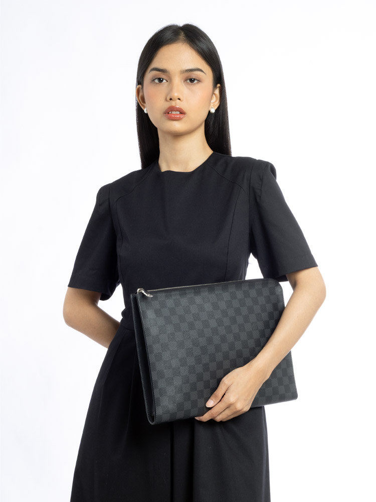 Damier Graphite Pochette Jour GM