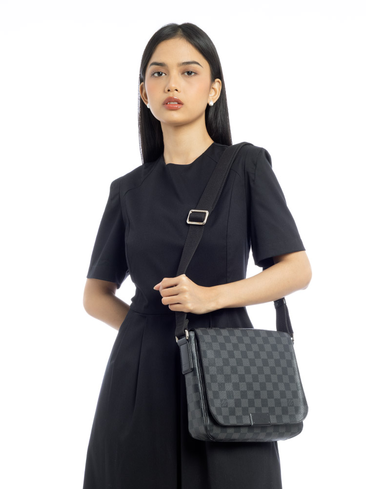 Damier Graphite District PM