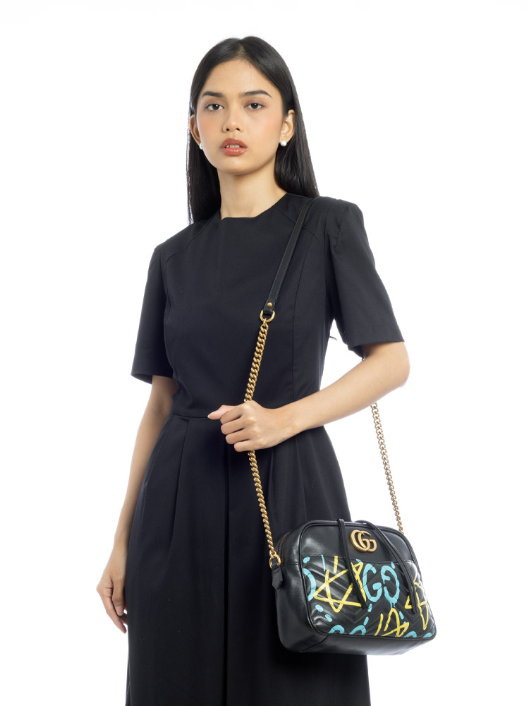 GG Marmont Matelasse Gucci Ghost Medium Camera Bag Black Multicolor