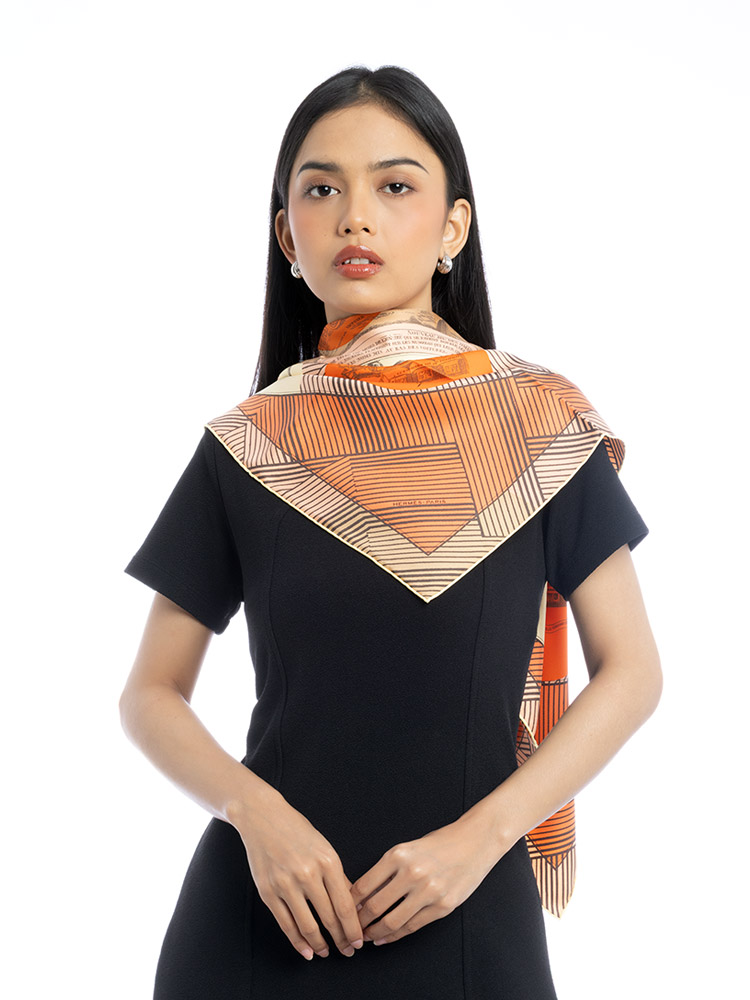 Silk Jeu Des Omnibus Remix 90 Scarf Orange Peche Jaune Pale