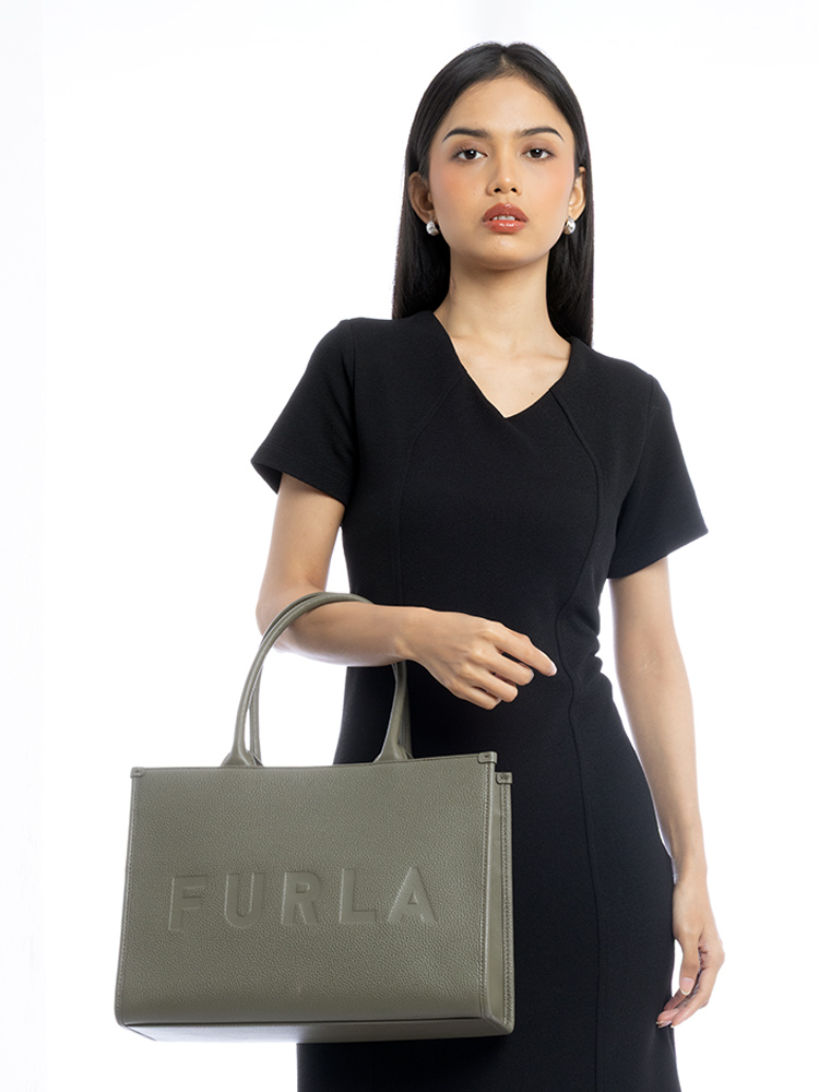 Niobe Leather Large Tote Sage