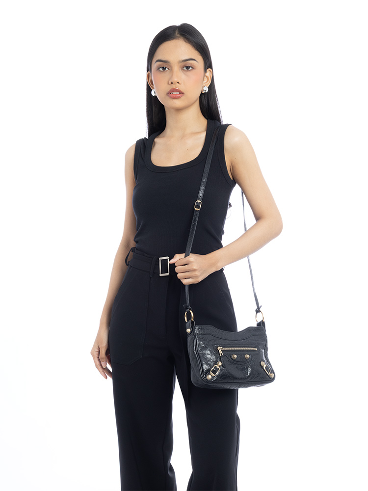 Giant Gold Hip Crossbody Black