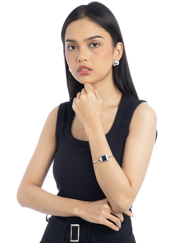 1900L Stainless 19mm Square Bangle Watch Black