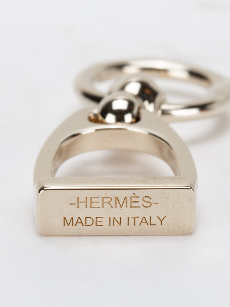 Permabrass Etrier Scarf Charm Gold