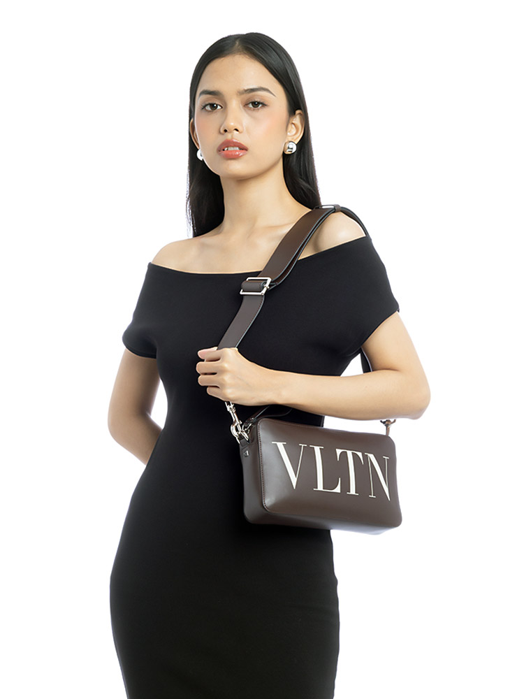Calfskin VLTN Crossbody Fondant