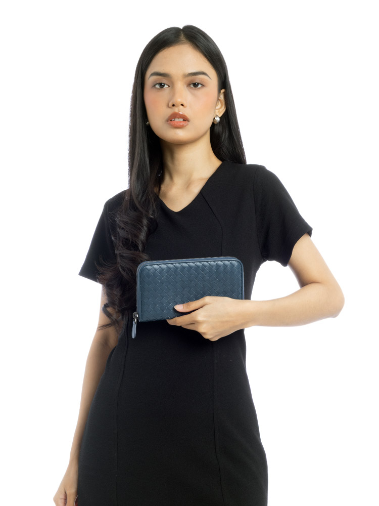 Nappa Intrecciato Zip Wallet Navy