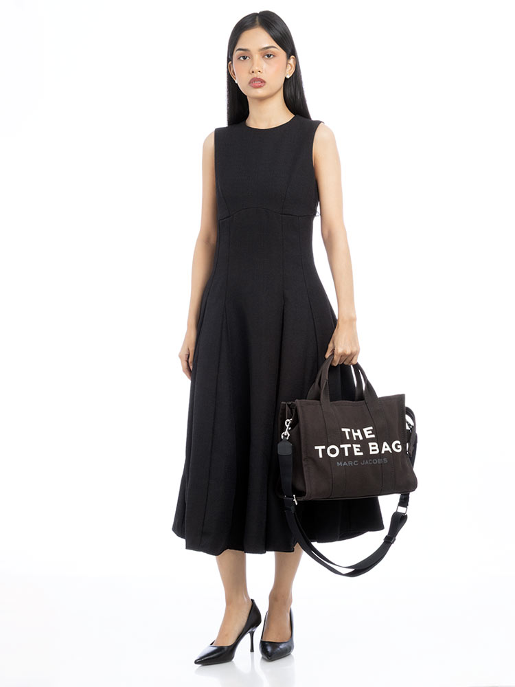 M0016161 The Canvas Medium Tote Black