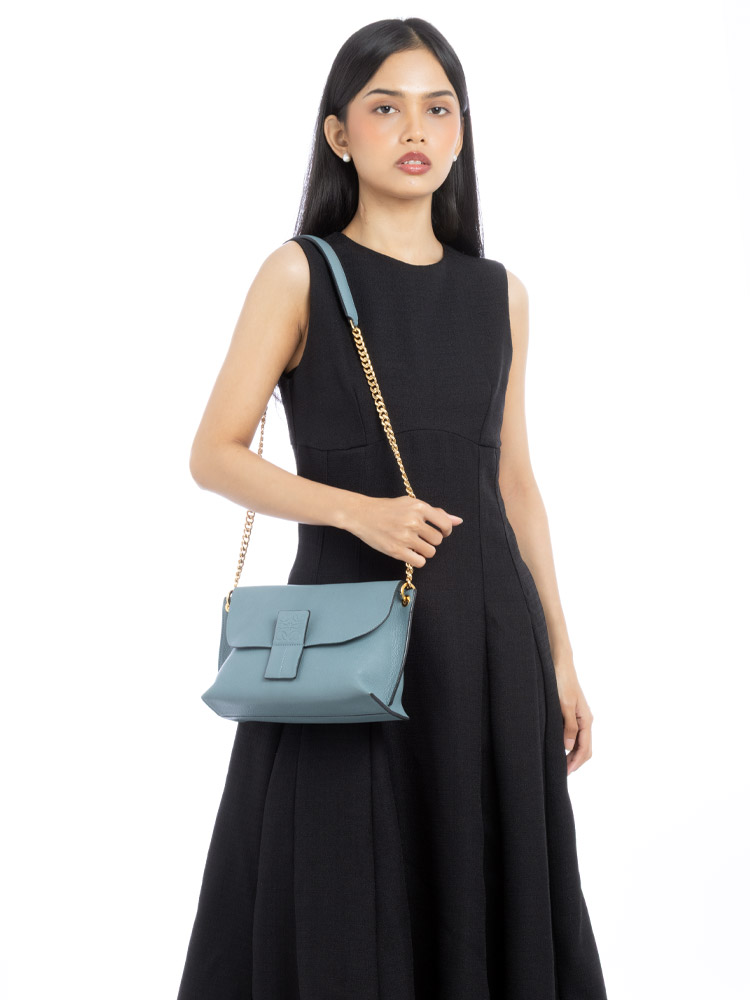 Goatskin Avenue Shoulder Bag Blue