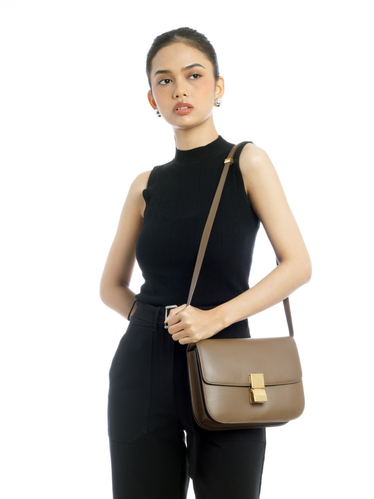 Calfskin Classic Box Medium Flap Bag Camel