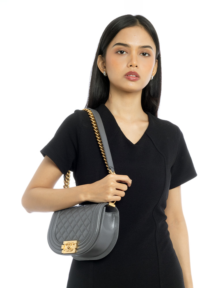 Caviar Boy Small Messenger Dark Grey